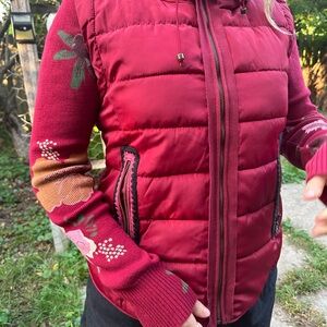 Desigual jacket with detachable sleeves